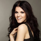 Saara Aalto - List pictures