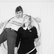 Girlpool - List pictures