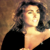 Laura Branigan - List pictures