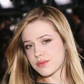 Majandra Delfino - List pictures