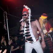 Valient Thorr - List pictures