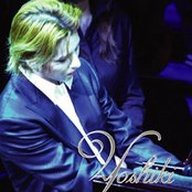 Yoshiki - List pictures