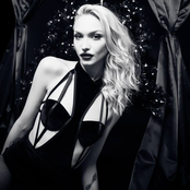 Ivy Levan - List pictures