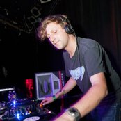 Appleblim - List pictures