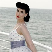 Dita Von Teese - List pictures