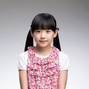 Mana Ashida - List pictures