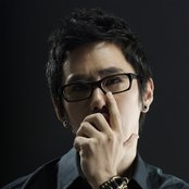 Kan Jong Wook - List pictures