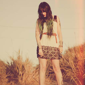 Juliet Simms - List pictures