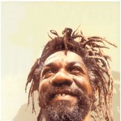 Winston Mcanuff - List pictures