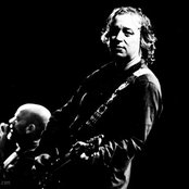 Peter Buck - List pictures