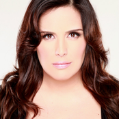 Angelica Vale - List pictures