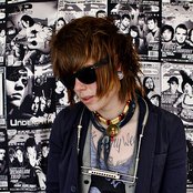 Christofer Drew - List pictures