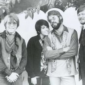 Kenny Rogers & The First Edition - List pictures