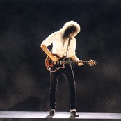 Brian May - List pictures