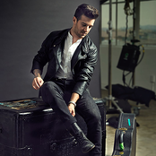 Mark Ballas - List pictures