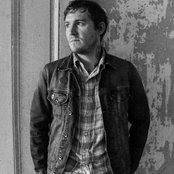 Brian Fallon - List pictures