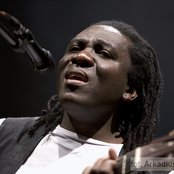 Richard Bona - List pictures