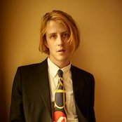 Christopher Owens - List pictures