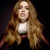 Ryn Weaver - List pictures