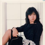 Akina Nakamori - List pictures