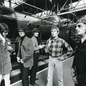 Manfred Mann - List pictures