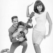 Ike & Tina Turner - List pictures