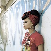 Andra Day - List pictures