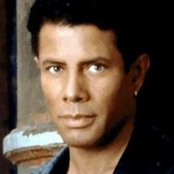 Gregory Abbott - List pictures