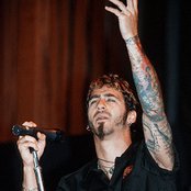 Sully Erna - List pictures