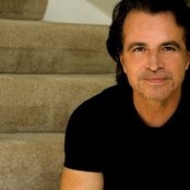 Yanni Voices - List pictures