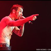 Sully Erna - List pictures