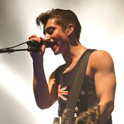 Alex Turner - List pictures