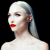 Ivy Levan - List pictures