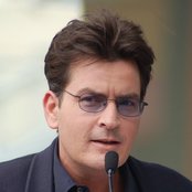 Charlie Sheen - List pictures