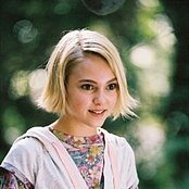 Annasophia Robb - List pictures