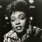 Anita Baker - List pictures