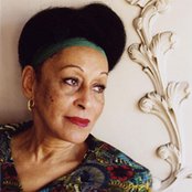 Omara Portuondo - List pictures