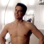 John Barrowman - List pictures