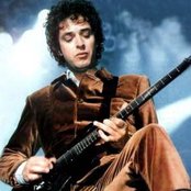 Gustavo Cerati - List pictures