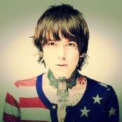 Christofer Drew - List pictures