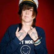 Christofer Drew - List pictures