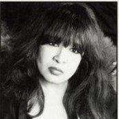 Ronnie Spector - List pictures