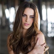 Jessica Lowndes - List pictures