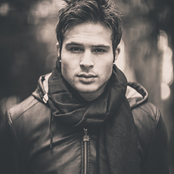 Cody Longo - List pictures