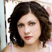 Carrie Rodriguez - List pictures