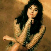 Laura Branigan - List pictures