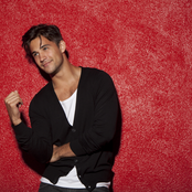 Dez Duron - List pictures