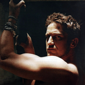 Gerard Butler - List pictures