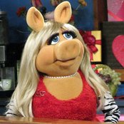 Miss Piggy - List pictures