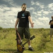 Netral - List pictures